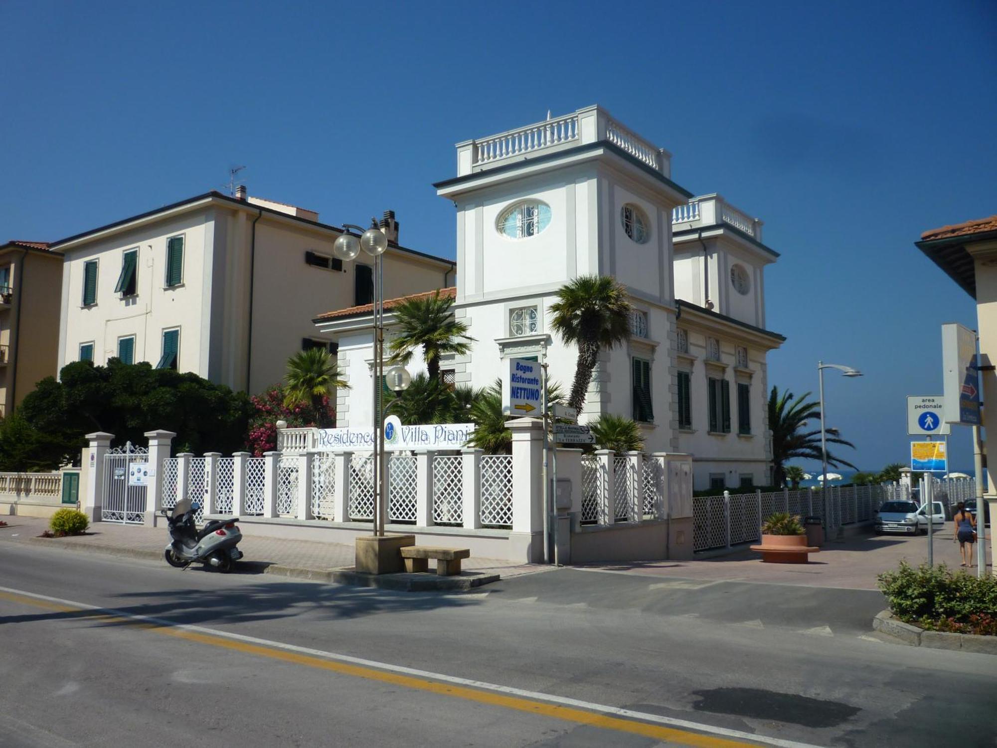 Residence Villa Piani Сан-Винченцо Экстерьер фото